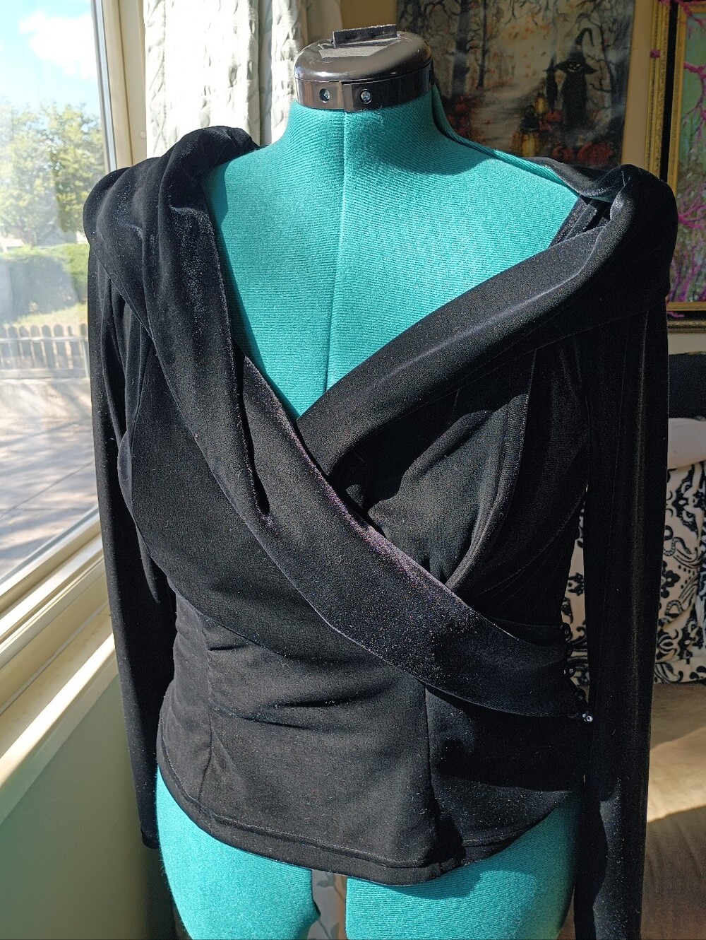 Ronni Nicole Black Velvet Wrap Top vintage